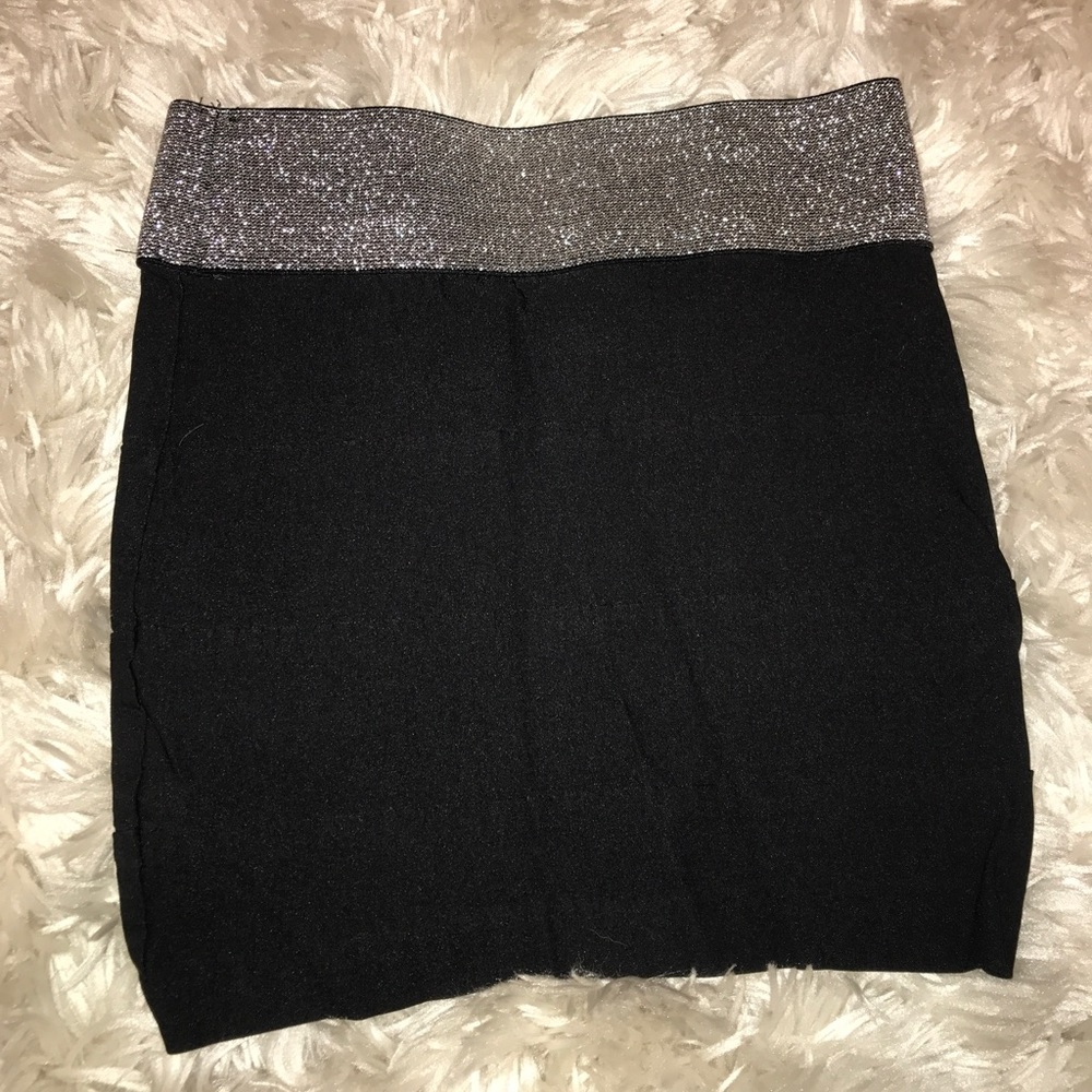Glittery mini skirt!!