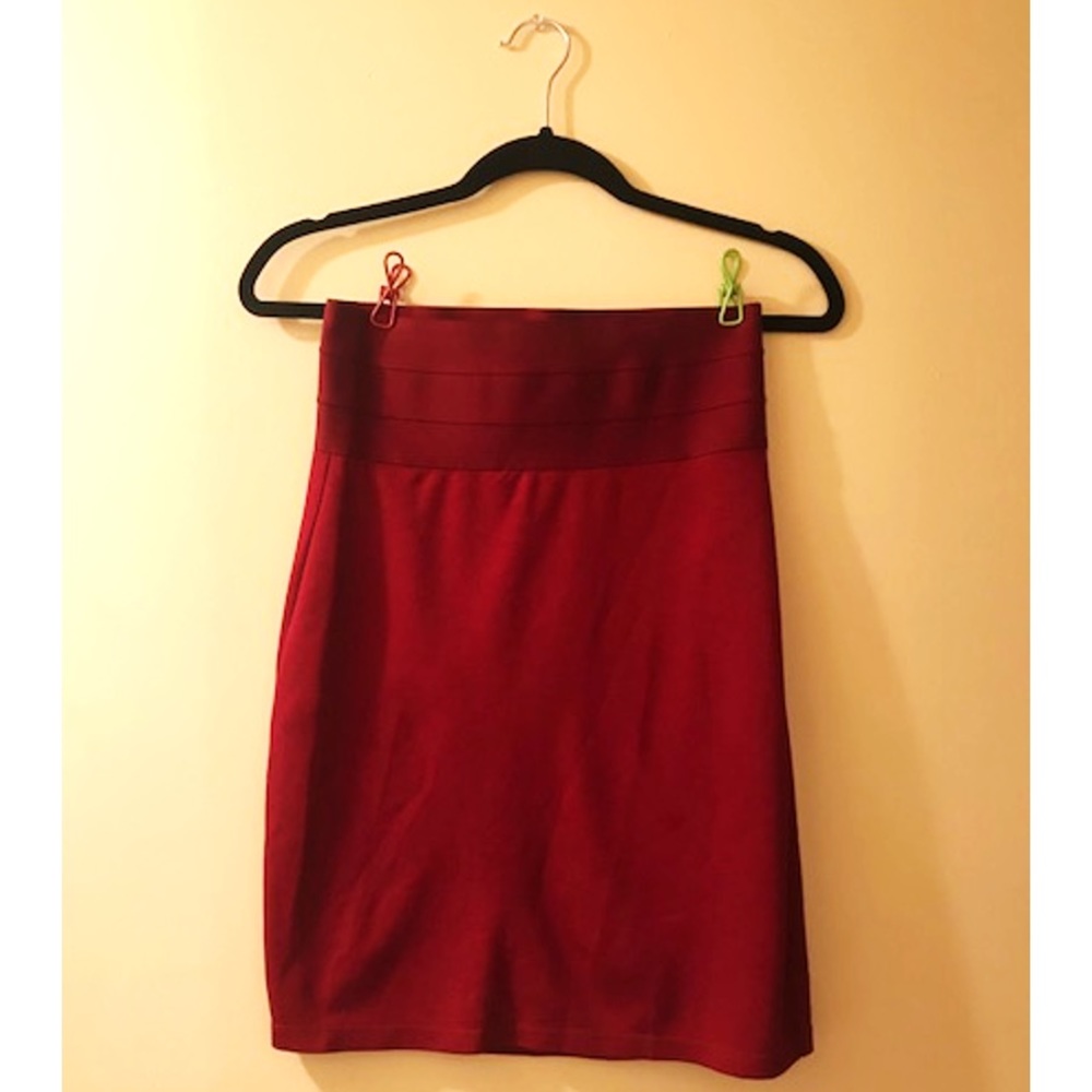 Red Max Studio Pencil Skirt