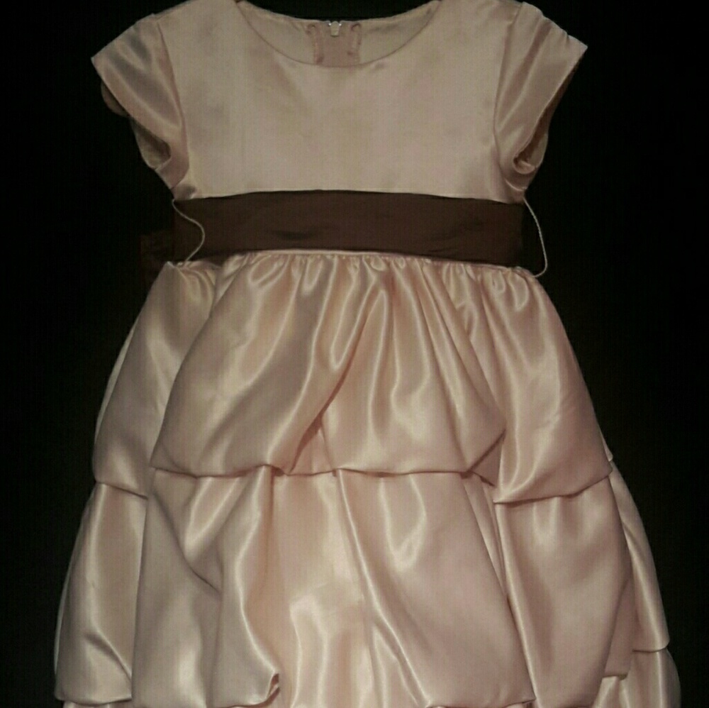 Little girls dress