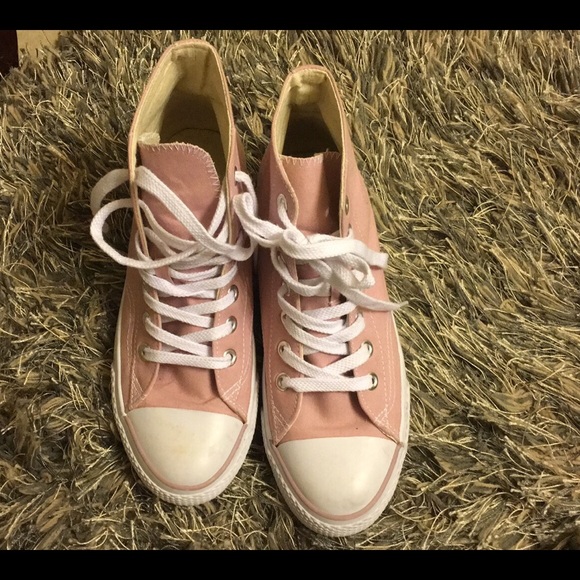 airwalk converse style