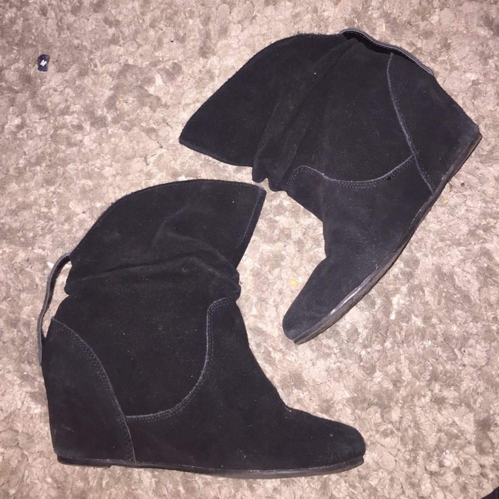 Black leather upper wedges