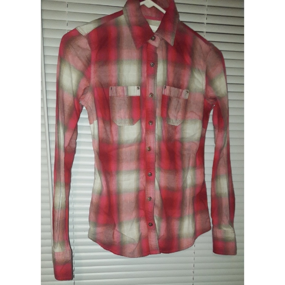 ⚡PRICE DROP⚡Plaid Button Down Shirt