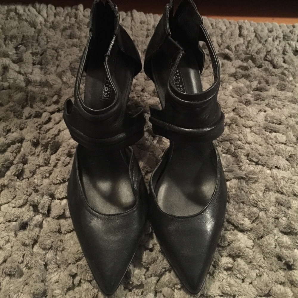 Kenneth Cole black heels