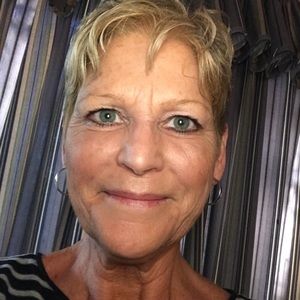 Meet your Posher, Rose anna