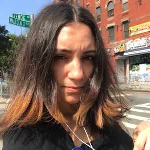 Meet your Posher, Zaida