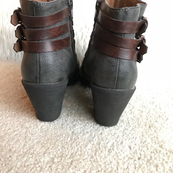 Sofft Gray Booties - Picture 6 of 8