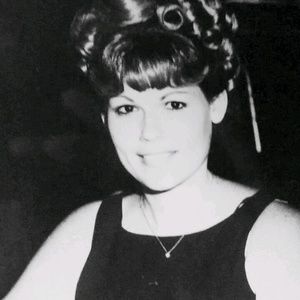 Meet your Posher, Marcia