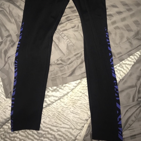 PINK leggings - Picture 2 of 2