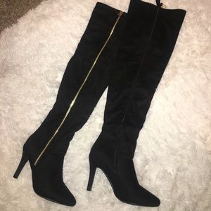 Black Thigh High Boots W/ Gold Zipper