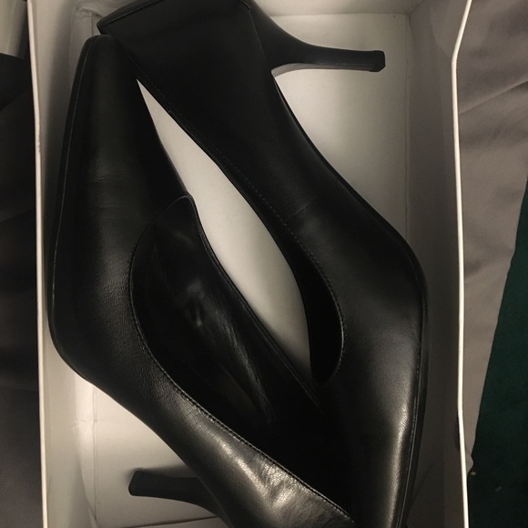 Calvin Klein Dolly Kidskin black heels - Picture 2 of 7