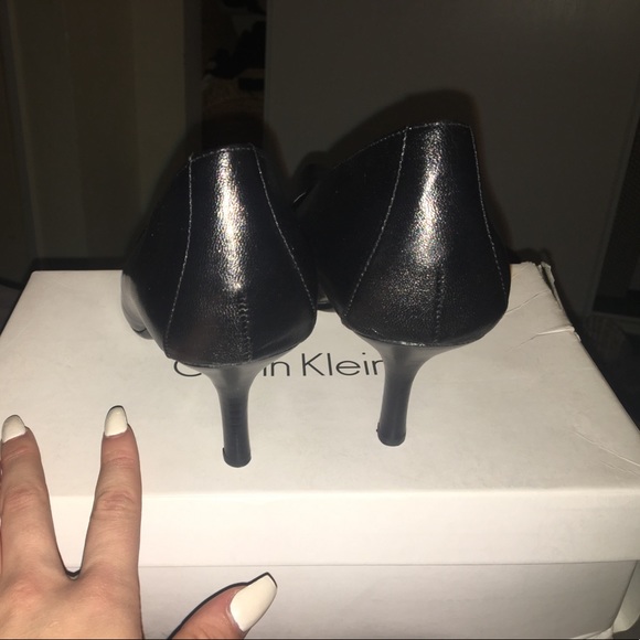 Calvin Klein Dolly Kidskin black heels - Picture 6 of 7