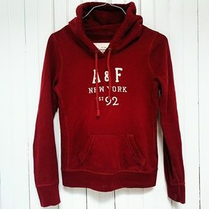 💃Abercrombie deep red sweatshirt💃