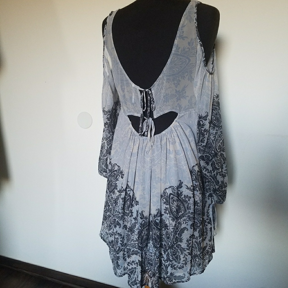 Free People cold shoulder tunic