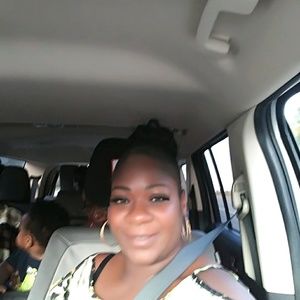 Meet your Posher, Lamika