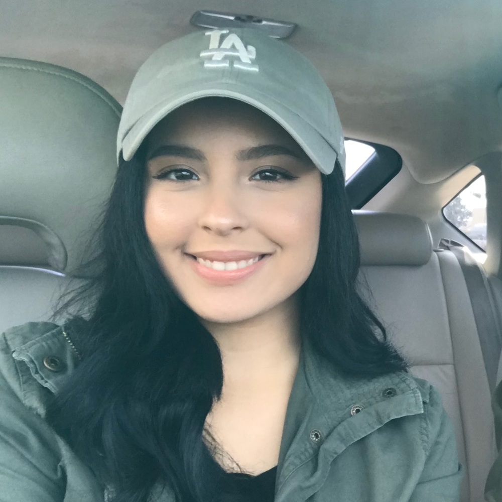Meet your Posher, Esperanza