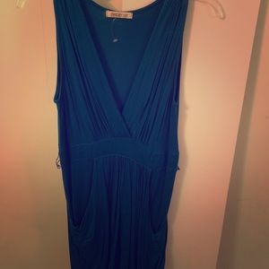 Sleeveless v neck summer dress. really cute on