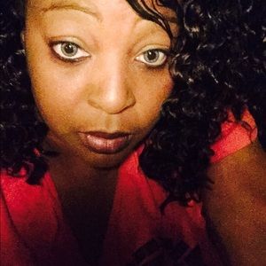 Meet your Posher, Tina