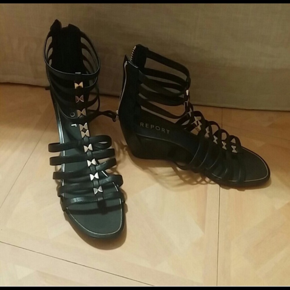 Black sandals