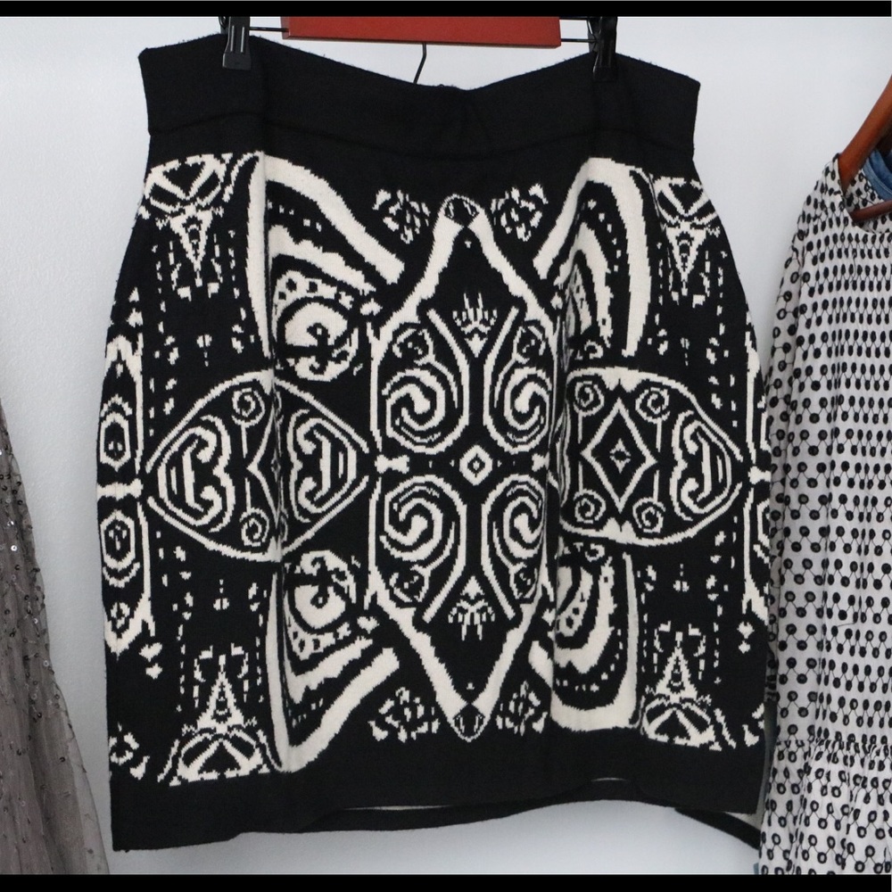 ASOS CURVE 2 piece patterned knit sweater set