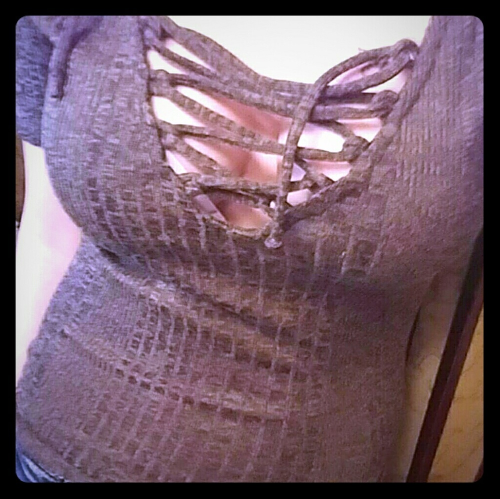 Small grey T-Shirt from Forever 21