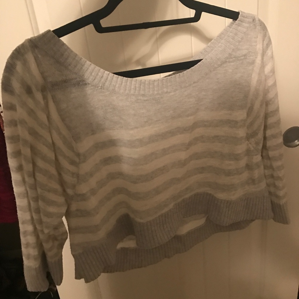 MIDSLEEVE STRIPED SWEATER