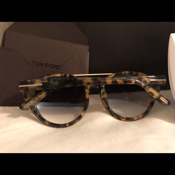 Tom Ford Joan Sunglasses - Women’s