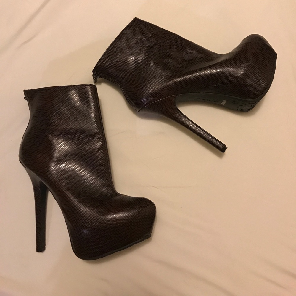 Dollhouse Platform Ankle Boots