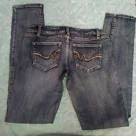 {Rue 21} Skinny Jeans - Picture 3 of 5