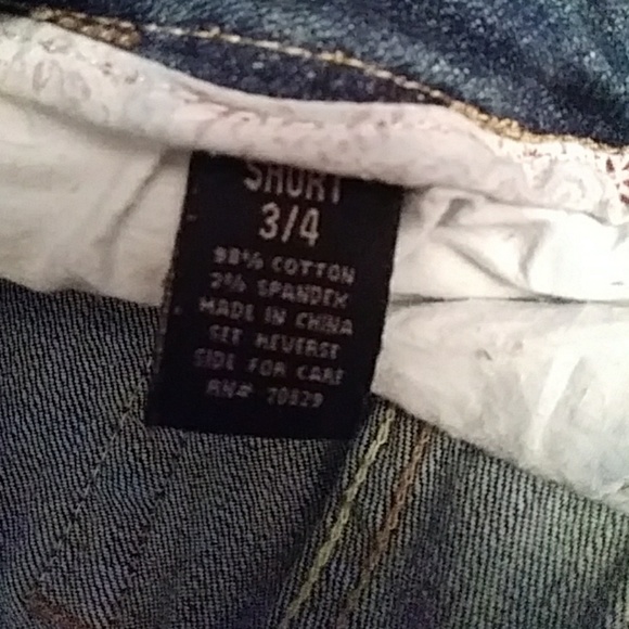 {Rue 21} Skinny Jeans - Picture 4 of 5