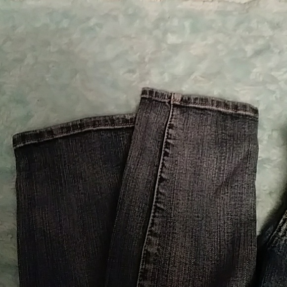 {Rue 21} Skinny Jeans - Picture 5 of 5