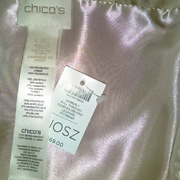 Chico's faux fur scarf..NWT.. - Picture 5 of 5