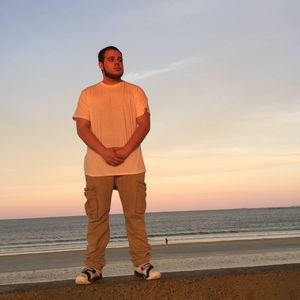 Meet your Posher, Delmo