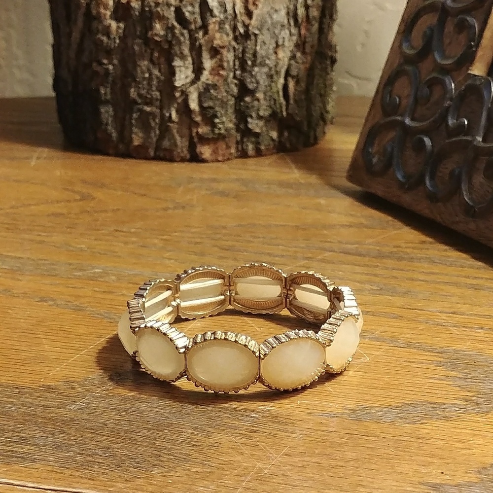 📛 ON SALE!!! 📛 Stylish Bracelet