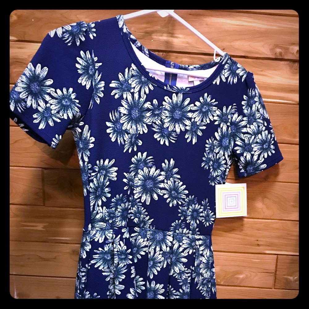 NWT XS Lularoe Amelia Dress Blue with Flowers