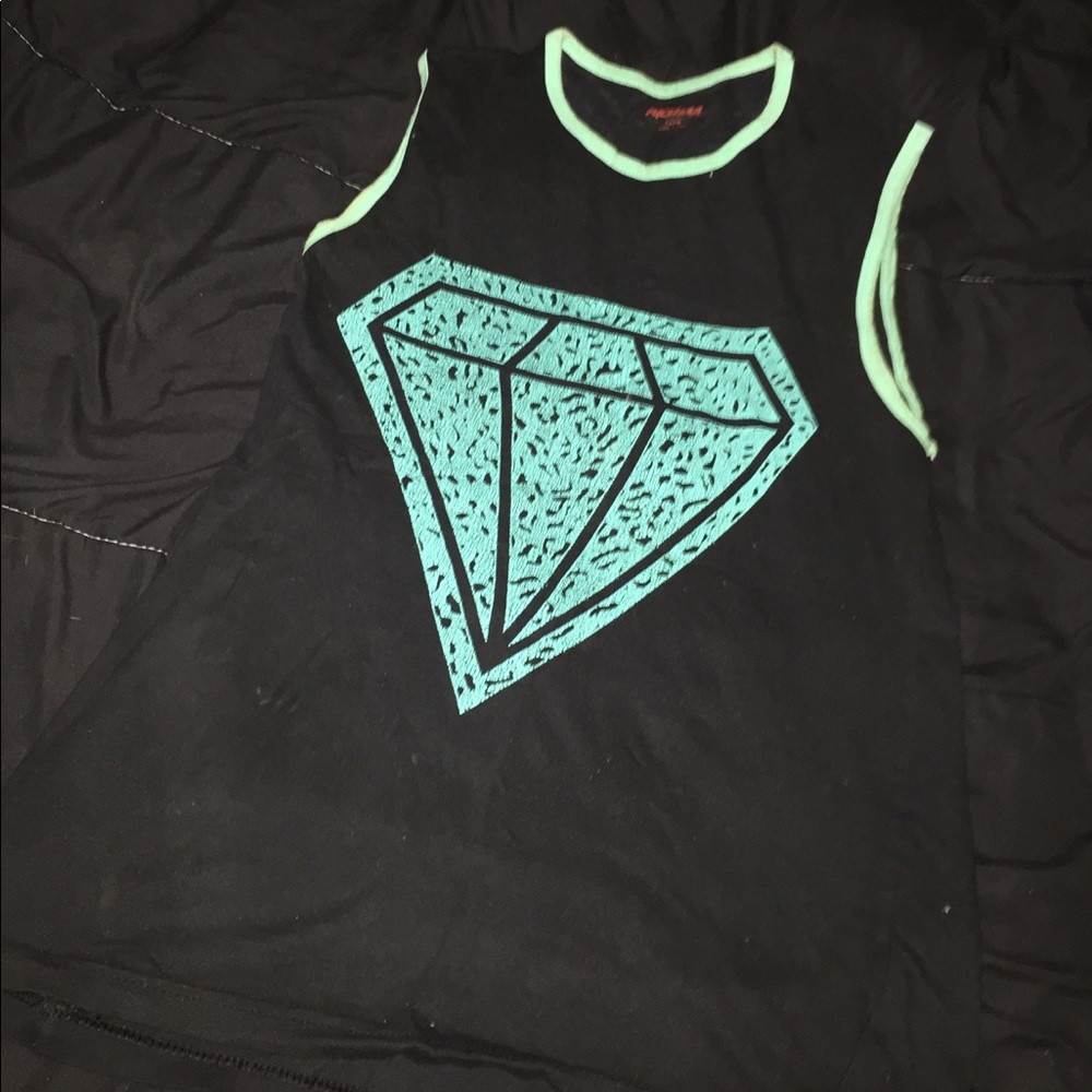 Diamond muscle shirt
