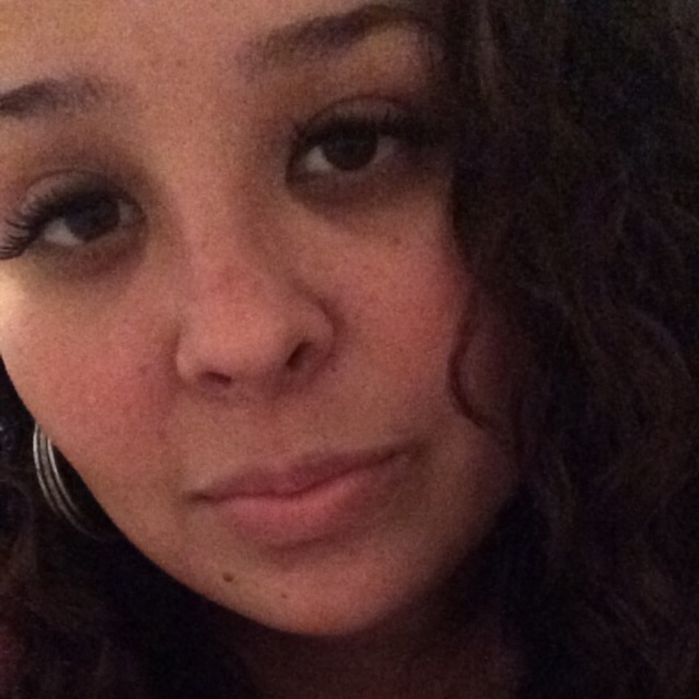 Meet your Posher, Mariana