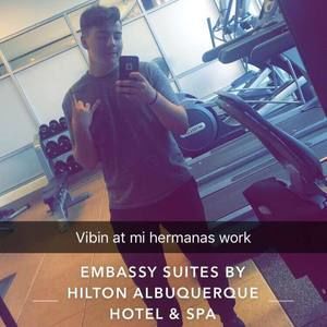 Meet your Posher, Trey