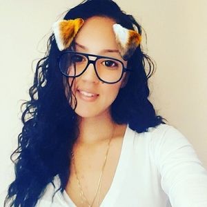 Meet your Posher, Aida