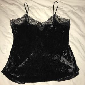 Velvet lace tank!