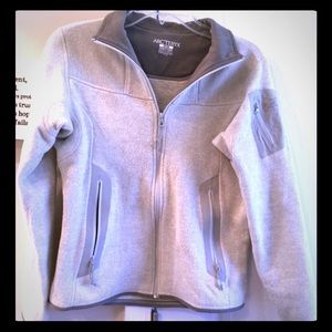 Arc’teryx zip up fleece sweater