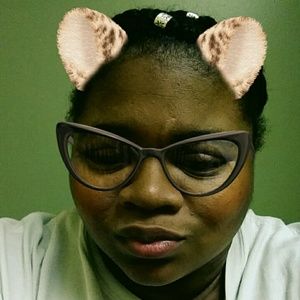 Meet your Posher, Ronni-monique