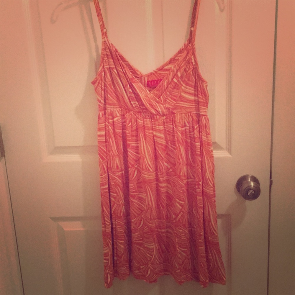 🔥Donating Soon🔥Orange and Cream Flowy Dress EUC