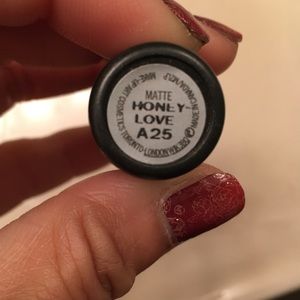 MAC Lipstick in Honey Love