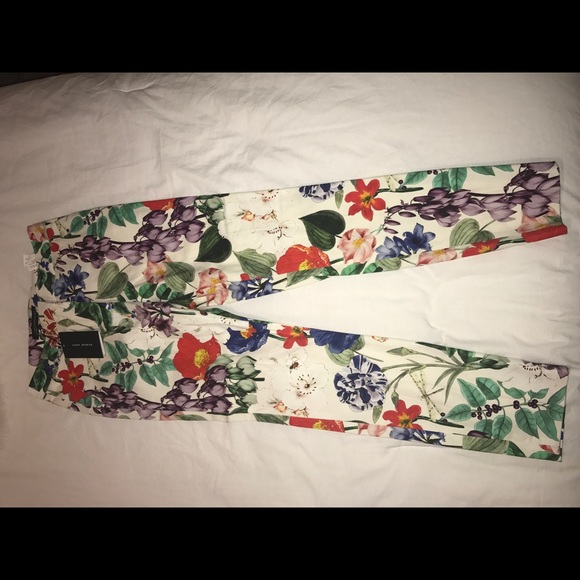 Flower print Zara trousers! - Picture 2 of 3