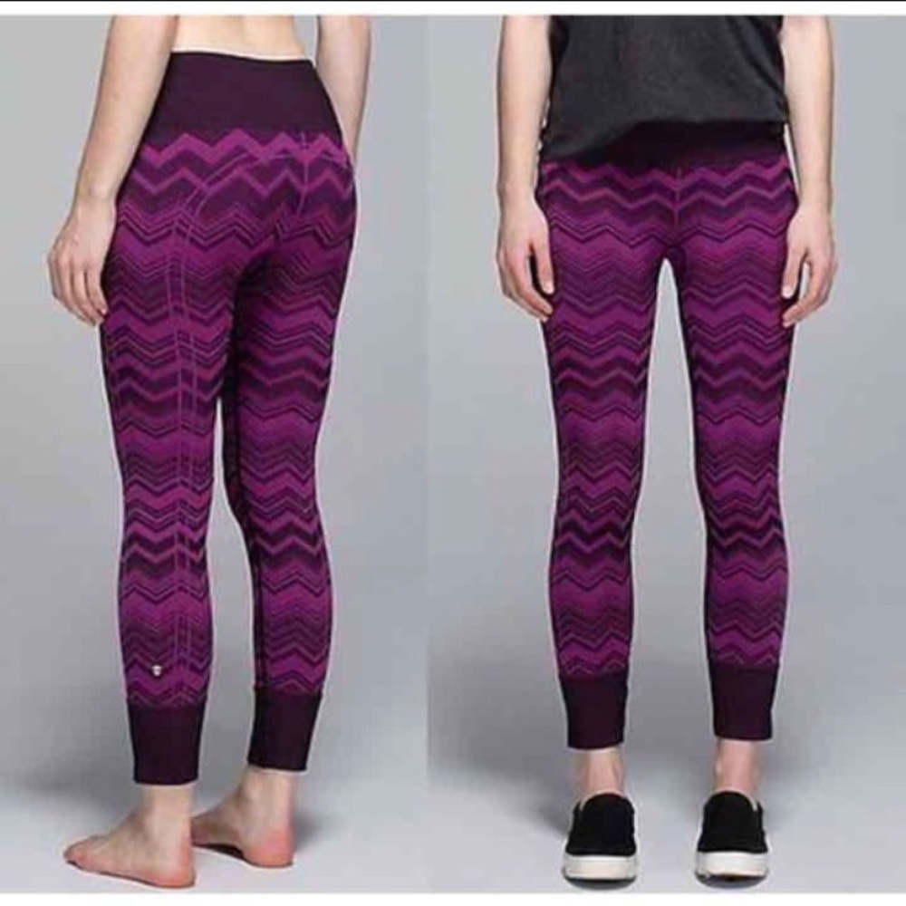 Lululemon Elastic Chevron Print Leggings