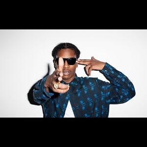 Meet your Posher, Hunter