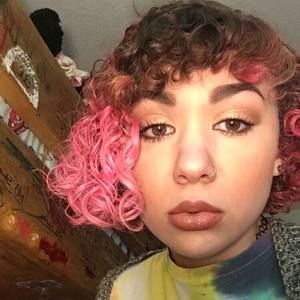 Meet your Posher, Chandra