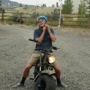 Meet your Posher, Jake