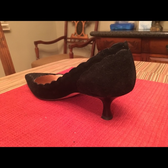 Monolo Blahnik Scalloped Suede Black Shoes - Picture 4 of 5
