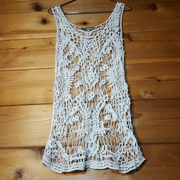 Creme Lace Cover Up - Picture 4 of 5